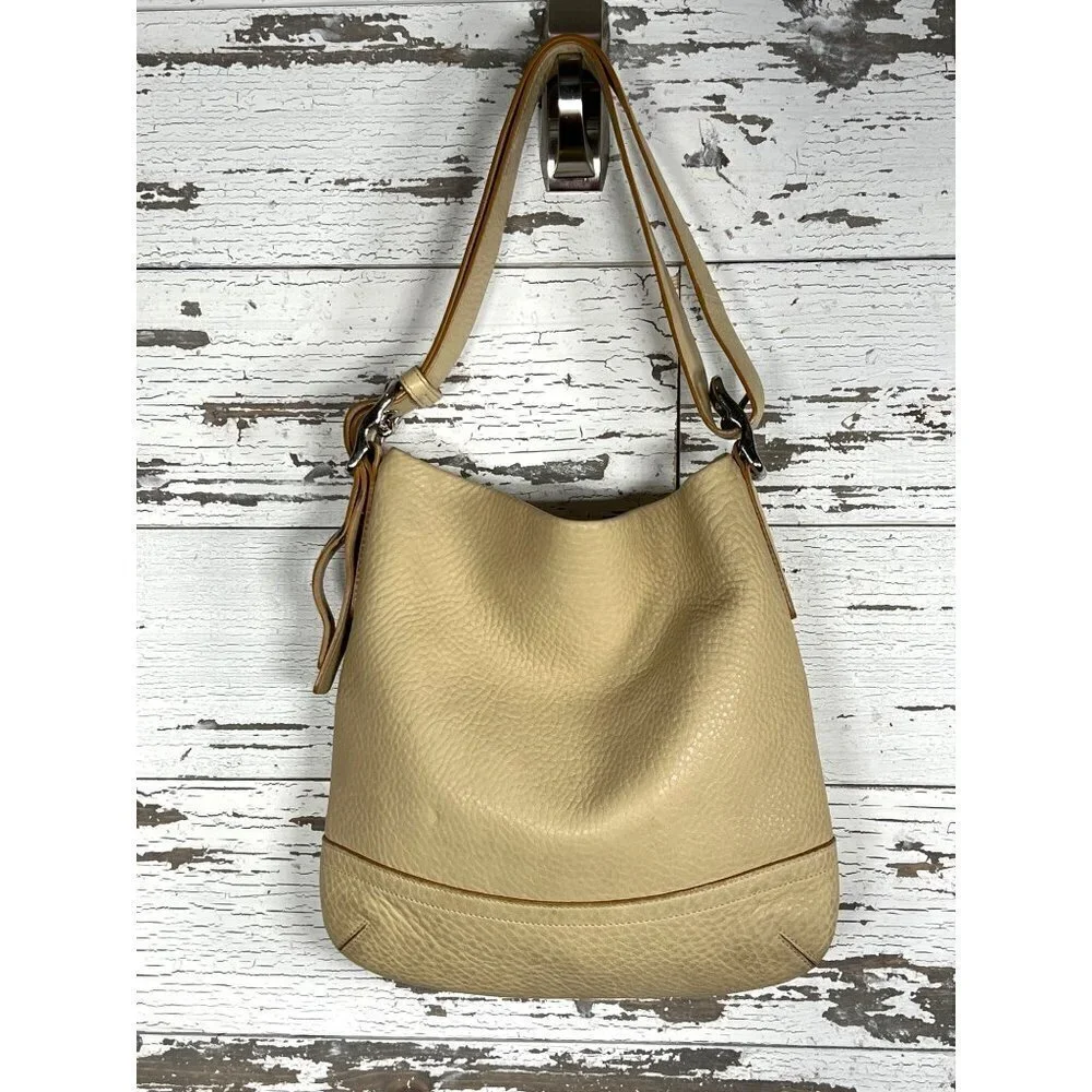 COACH Legacy Slim Duffle Bag Cream #1427 EUC
